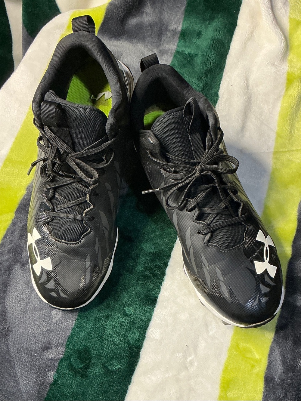 Under Armour Spotlight Franchise RM Mens Football Cleats Size 9